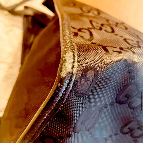 Authentic Gucci off the Grid Black Tote - Picture 6 of 14